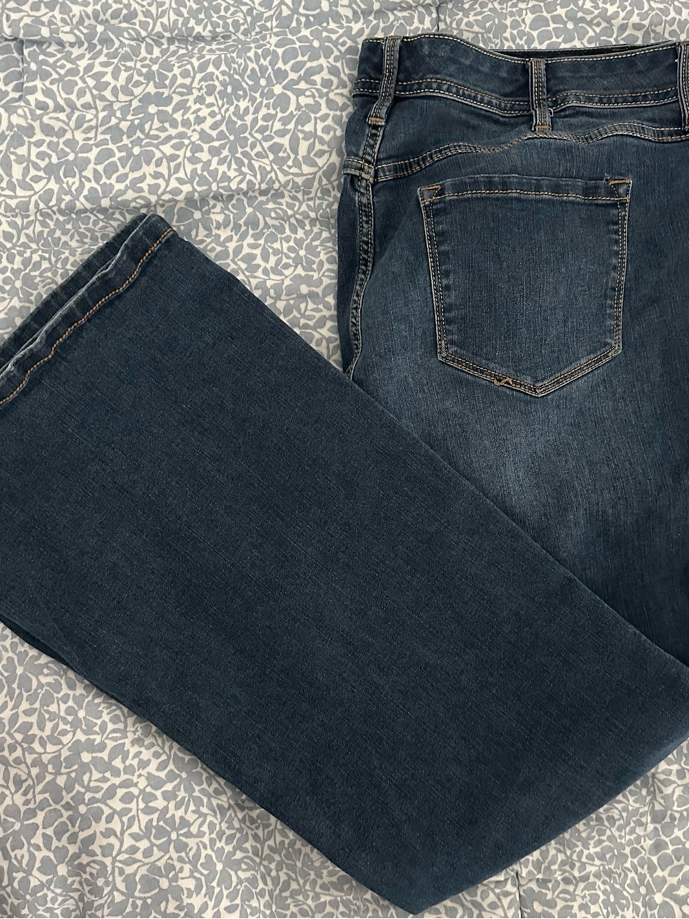 Women’s Dark Blue Denim Jeans - Luxe Slim Boot